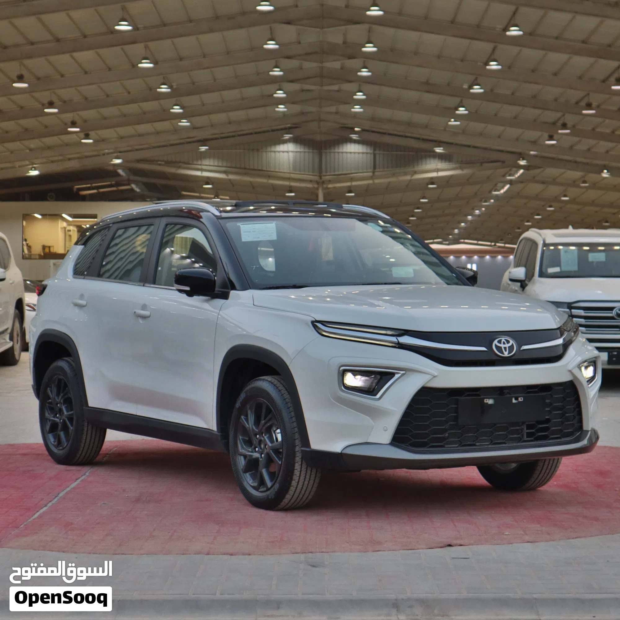 تويوتا اوربان كروزر GLX 2026 جديدة للبيع في الرياض - كاش فقط - image 1
