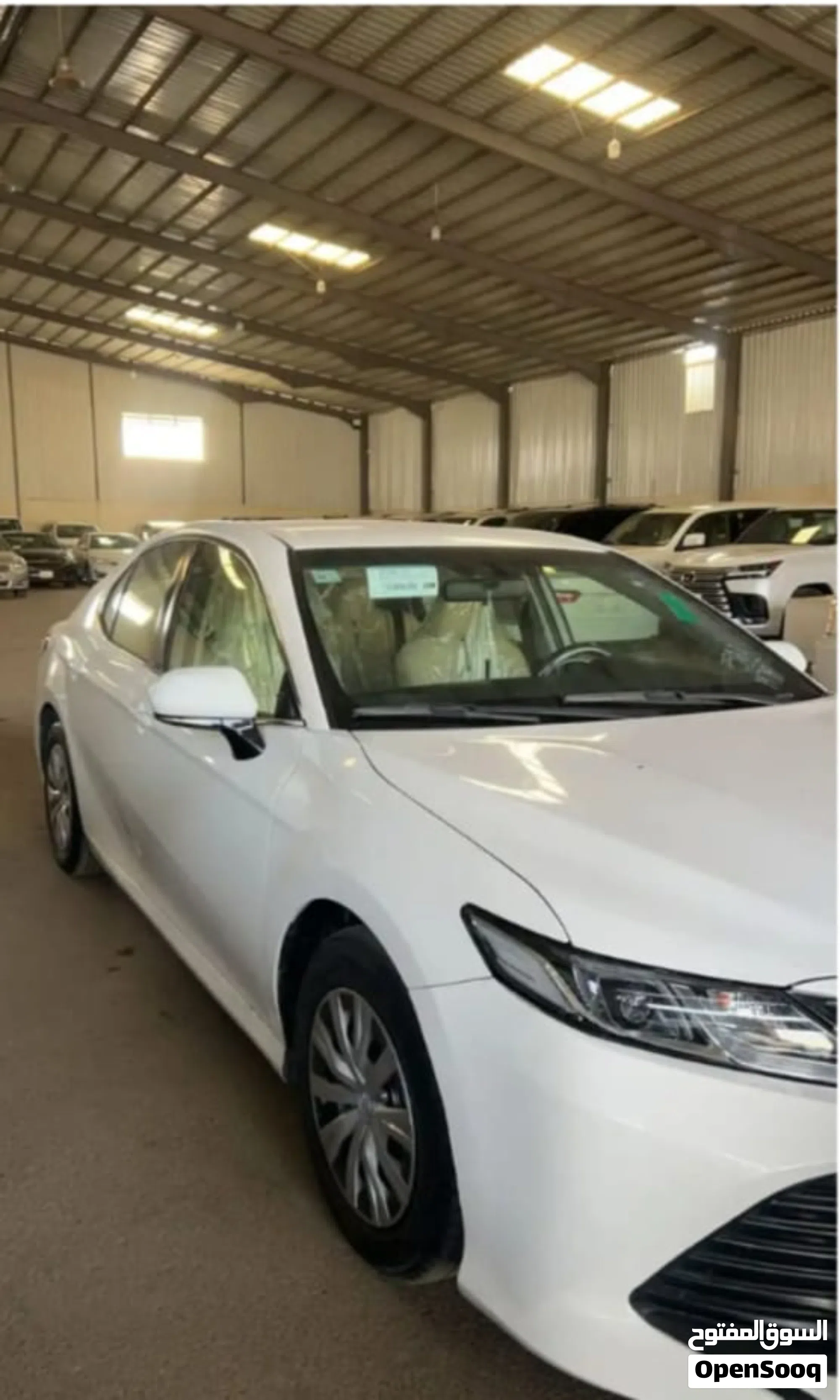 2018 Toyota Camry LE for Sale in Dammam, Excellent Condition - image 1