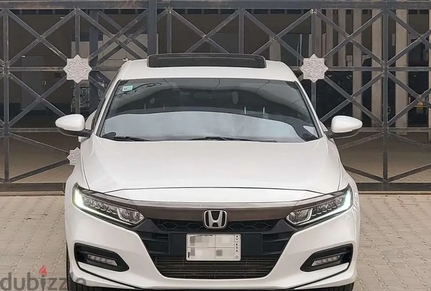 هوندا أكورد 2019 بحالة ممتازة للبيع في الرياض - image 1