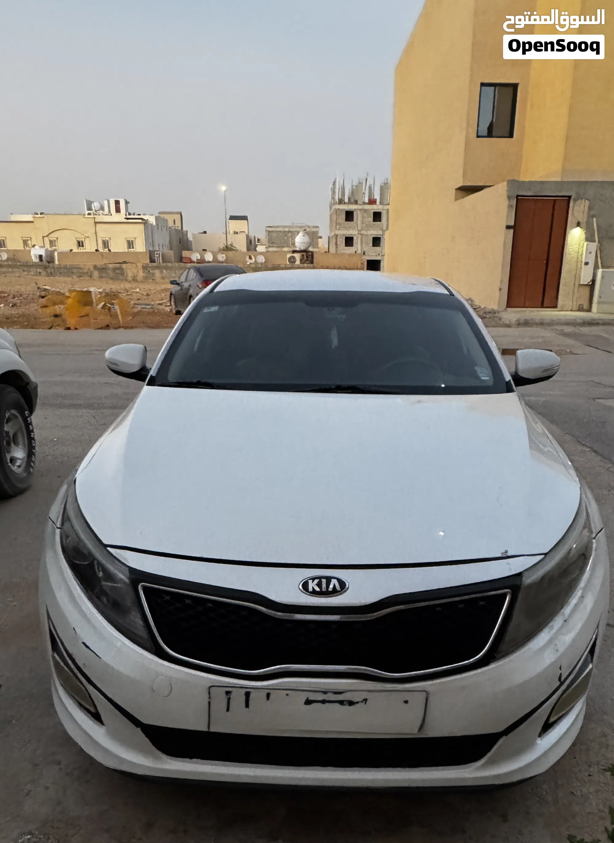 كيا أوبتيما 2014 LX نص فل - شاشة وكار بلاي - image 1