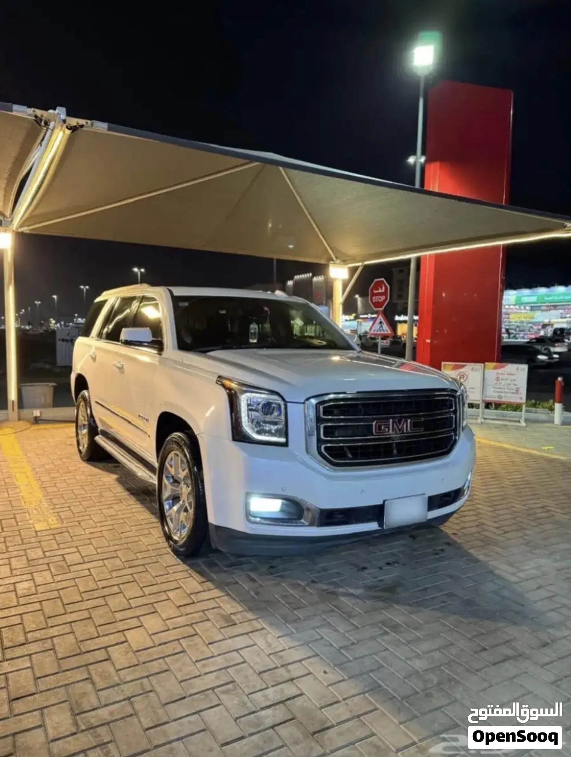 جي إم سي يوكن SLT موديل 2016 للبيع في جدة - فل كامل - image 1