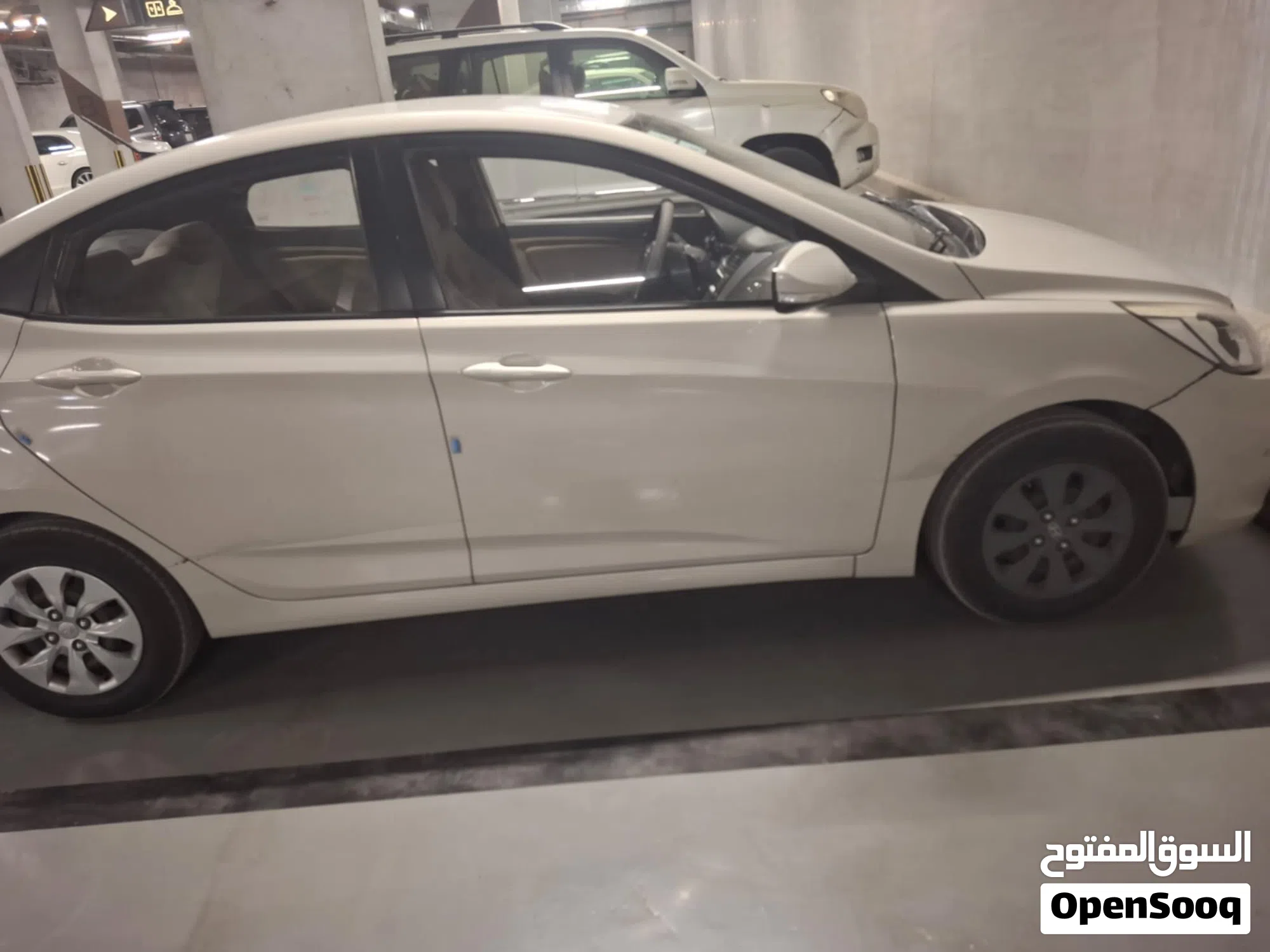 هيونداي اكسنت 2017 بحالة ممتازة بدون حوادث - image 1