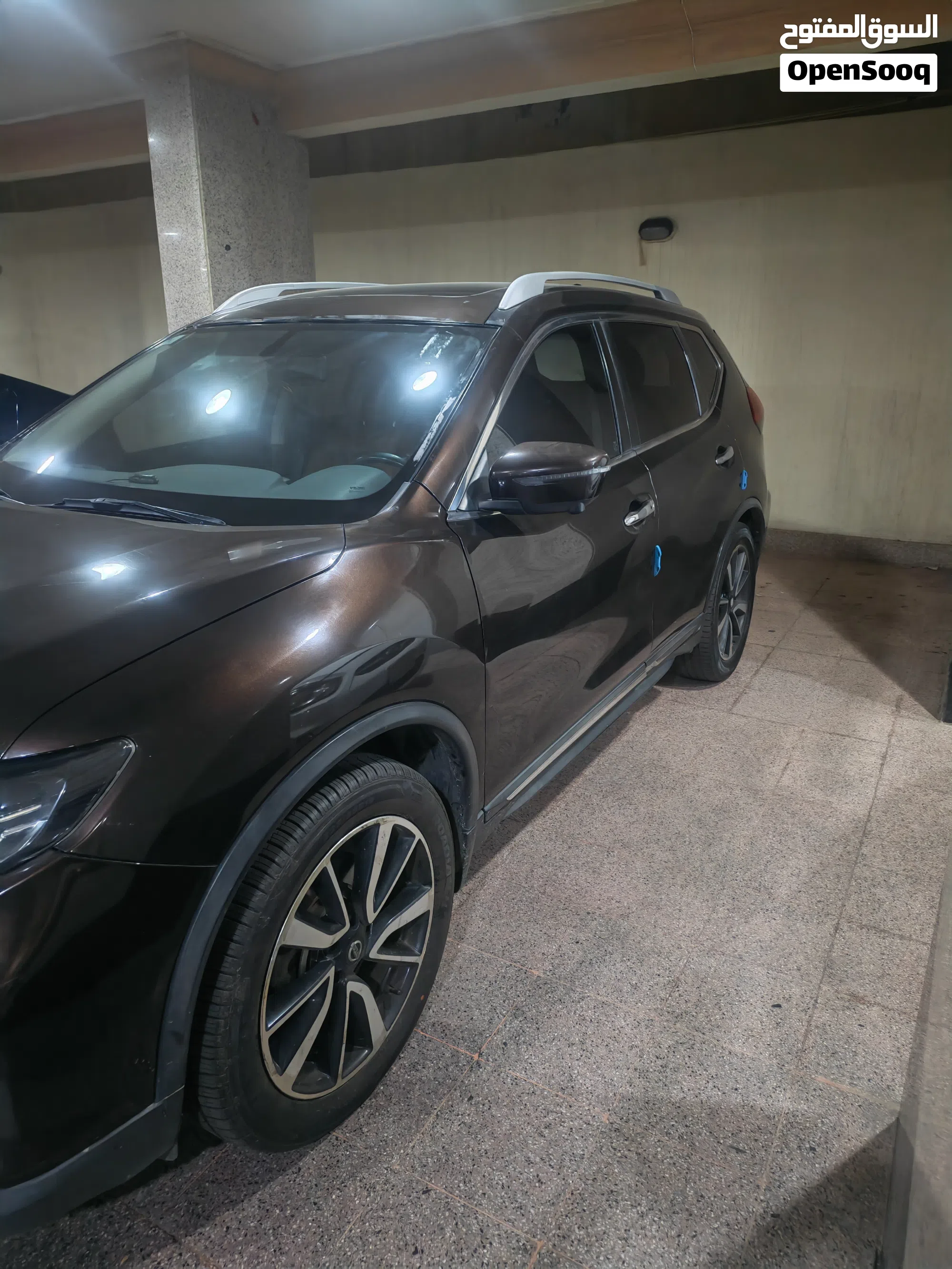 نيسان X-Trail 2018 SV4 فل كامل 7 ركاب بدون حوادث - image 1