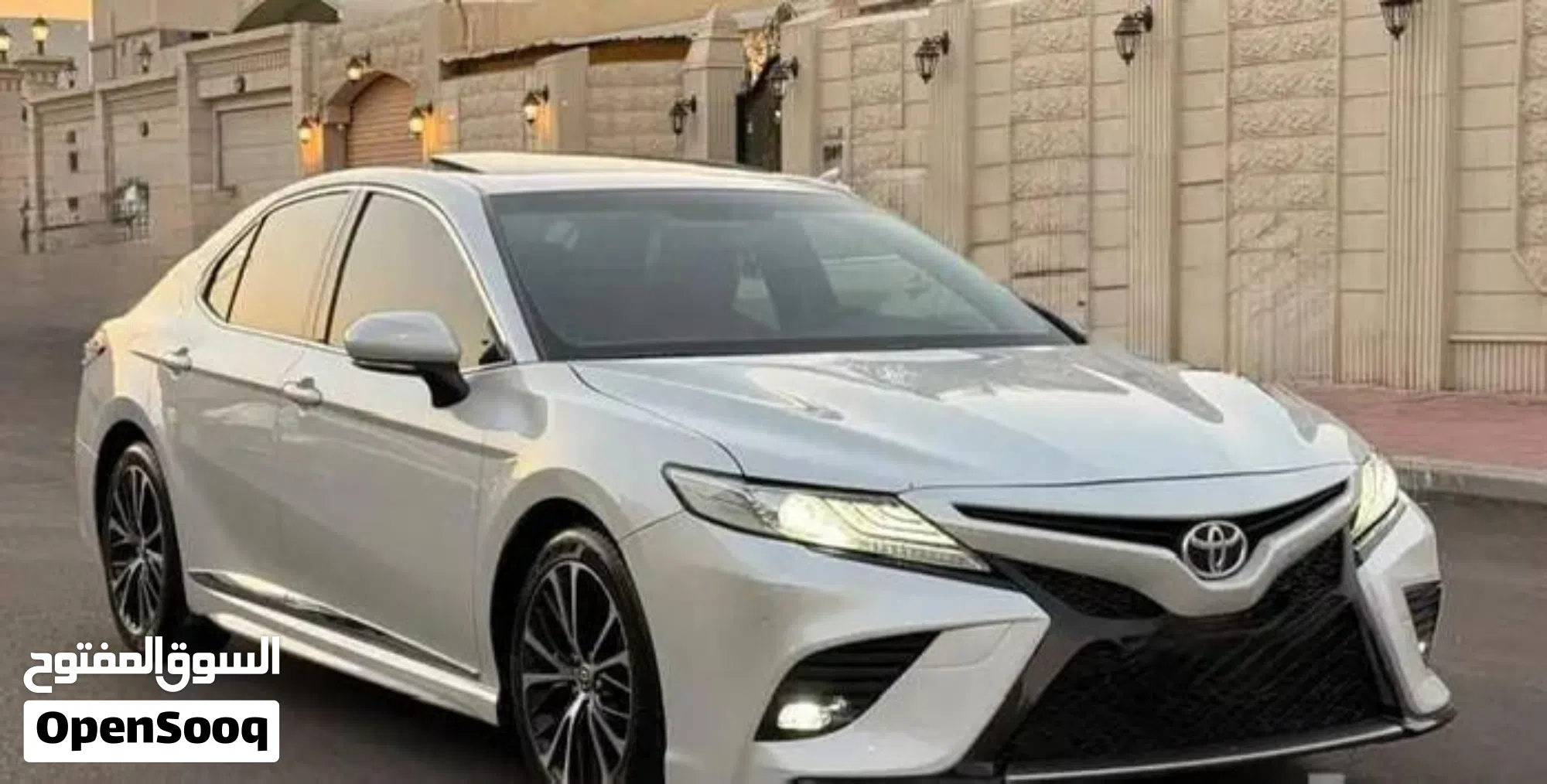 تويوتا كامري SE 2020 للبيع في تبوك - فل كامل - نظيفة - image 1