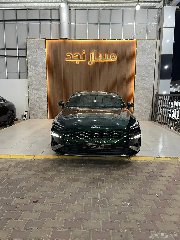كيا K8 Standard 2022 مستعملة للبيع - بريدة - كاش فقط - image 1